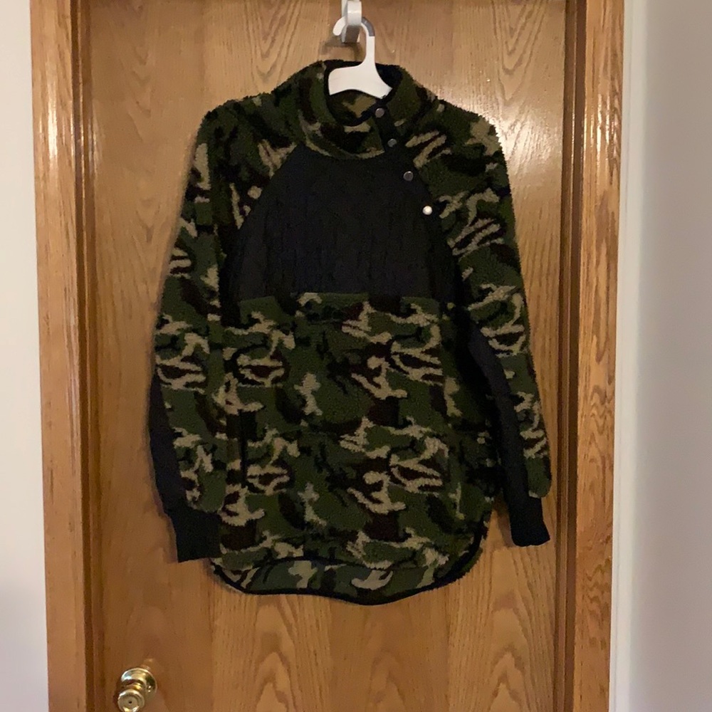 Large, camouflage pullover